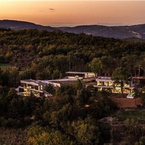 2 Bedroom Villa with Infinity Pool in Buzet, Istria, Sleeps 4